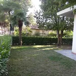 Apartment Peaceful With Garden 500mt From The Sea