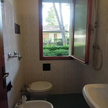 Apartment Peaceful With Garden 500mt From The Sea