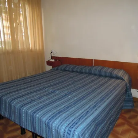 Peaceful Villa With Garden 500Mt From The Sea