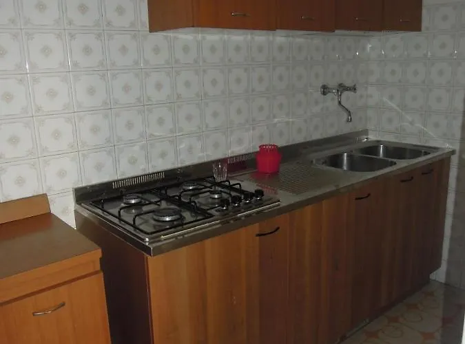 Peaceful With Garden 500mt From The Sea Apartment