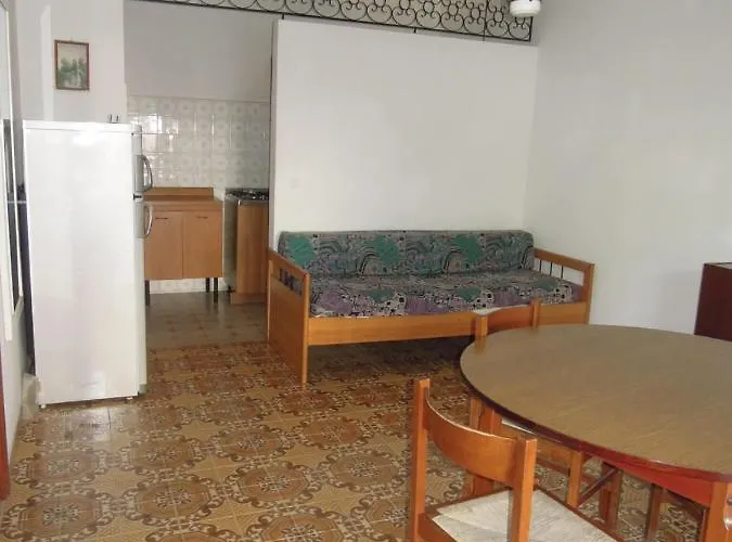 Peaceful With Garden 500mt From The Sea Apartment Bibione