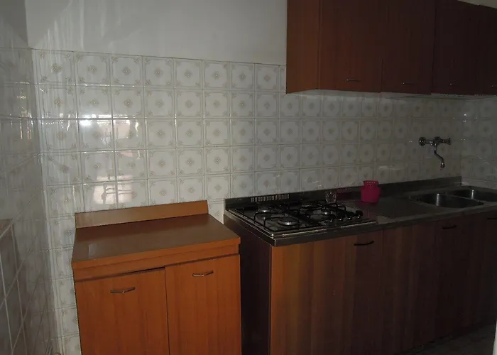 Apartment Peaceful With Garden 500mt From The Sea